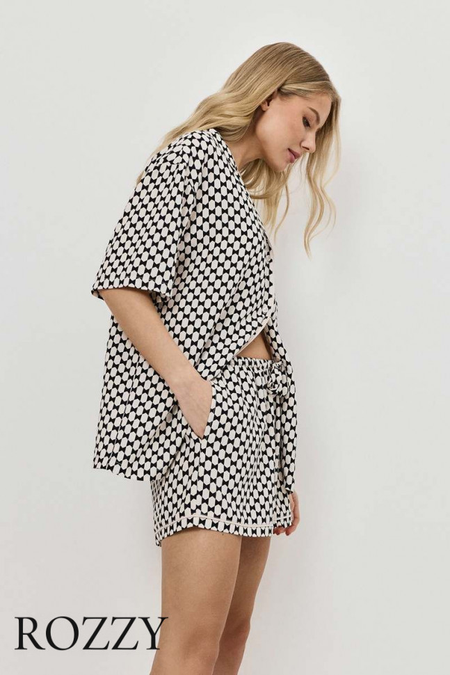 Пижама вискозная с шортами Aruelle Vesper черный/песочный