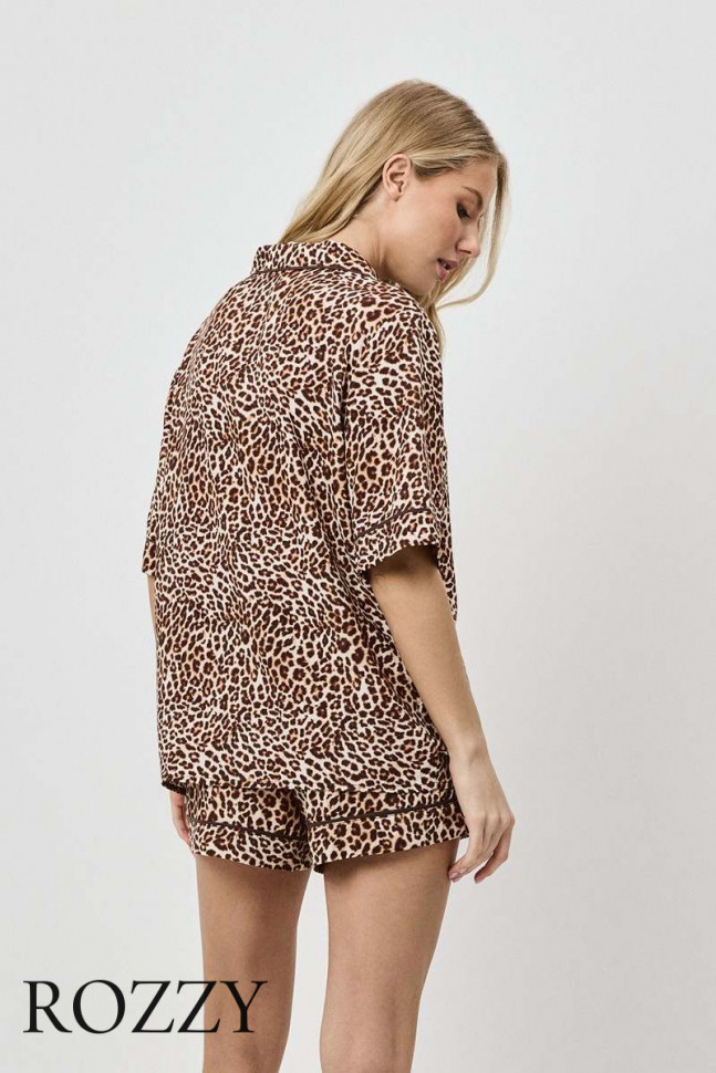 Пижама вискозная с шортами Aruelle Lior леопардовый